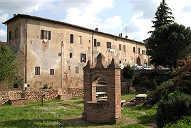 The well along the Via Francigena