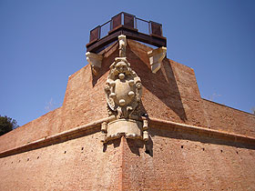 Stemma Mediceo su uno dei Bastioni della cinta muraria