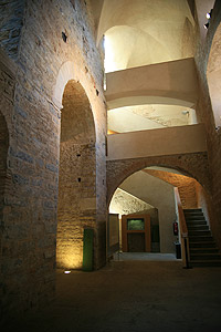 La Porta Ovest inglobata nel Cassero