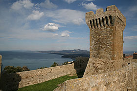 Panorama dal camminamento di ronda