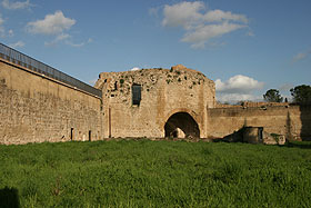 sorano2.jpg (14642 byte)