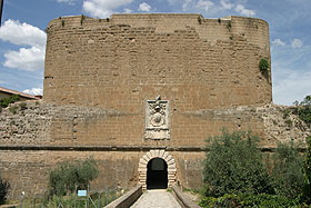 sorano5.jpg (11864 byte)