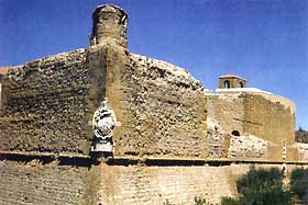 sorano6.jpg (13056 byte)